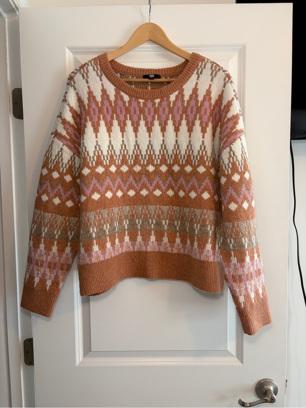 Frye | Classic Fair Isle Crewneck Mid-Heavy Weight Sweater - Cream/Brown/Pink